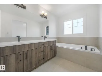 511 157 AV NE photo 42