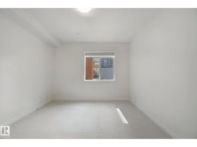 #203 10178 117 ST NW photo 26