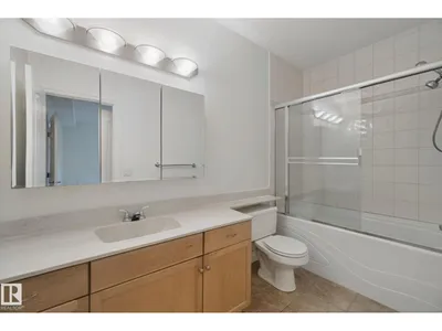 #203 10178 117 ST NW photo 29