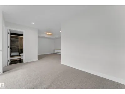 2824 194 ST NW photo 34