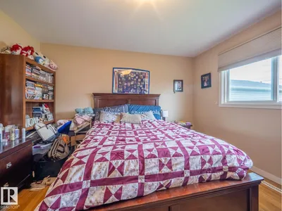 16706 80 AV NW photo 9