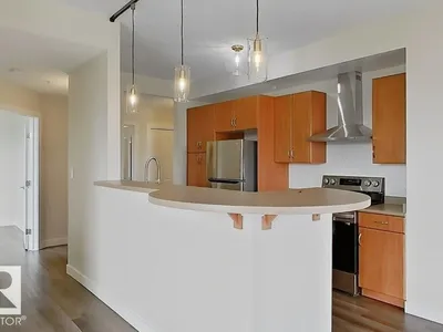 #505 9707 105 ST NW photo 26