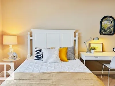 12219 167A AV NW photo 14