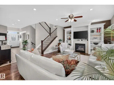 6324 56 AV photo 11