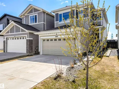 2435 12 AV NW photo 14