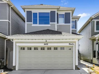 2435 12 AV NW photo 17