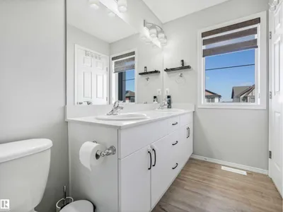 2435 12 AV NW photo 58