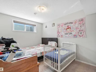 2435 12 AV NW photo 73