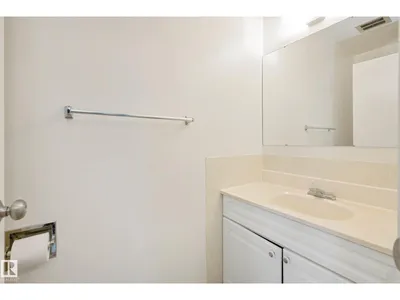 11828 & 11830 45 ST NW photo 33
