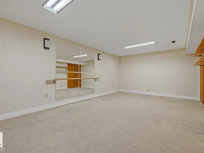 7508 139 ST NW photo 24
