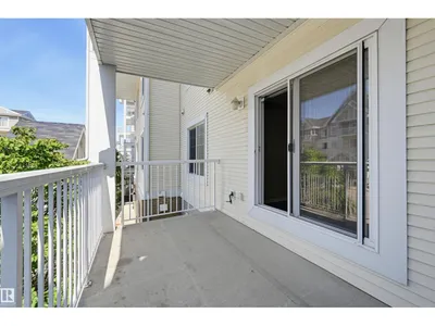 #208 2204 44 AV NW photo 25