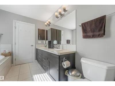 22123 95 AV NW photo 48