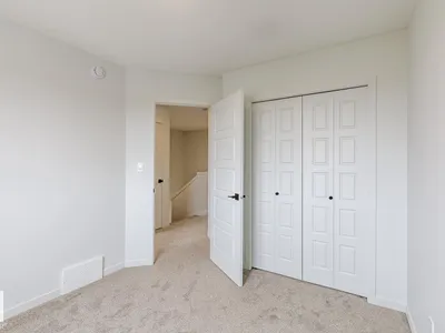 3603 40 AV photo 30