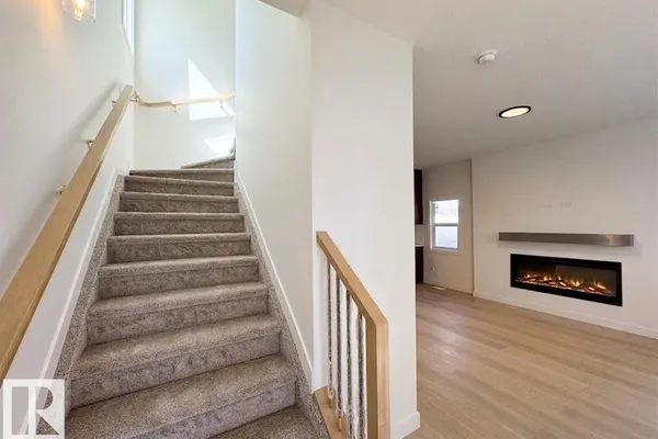 11642/44 94street NW photo 2