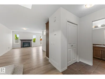 12523 171 AV NW photo 6