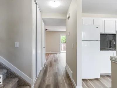 3159 138 AV NW photo 5