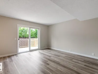 3159 138 AV NW photo 14