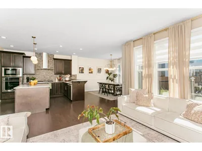 22713 94A AV NW photo 4