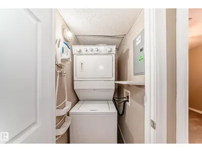 #48 150 EDWARDS DR SW photo 28