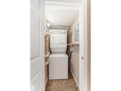 #48 150 EDWARDS DR SW photo 29