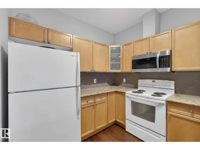 #111 226 Macewan Road SW photo 6