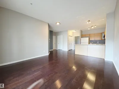 #111 226 Macewan Road SW photo 9