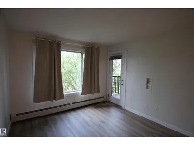 #308 3719 WHITELAW LN NW NW photo 16