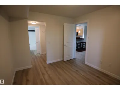 #308 3719 WHITELAW LN NW NW photo 13