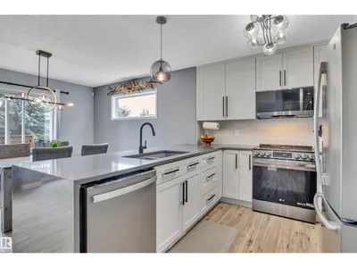 78 BIRCHMONT CR photo 12