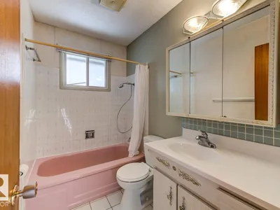 5811 92 AV NW photo 13