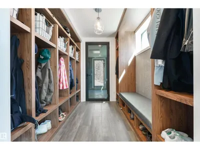 9213 97 ST NW photo 49