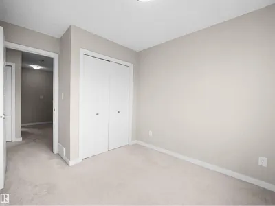 3346 15A AV NW photo 32