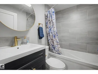 9036 24 AV SW photo 51