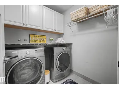 9036 24 AV SW photo 44