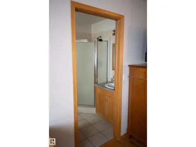 16503 68 ST NW photo 12