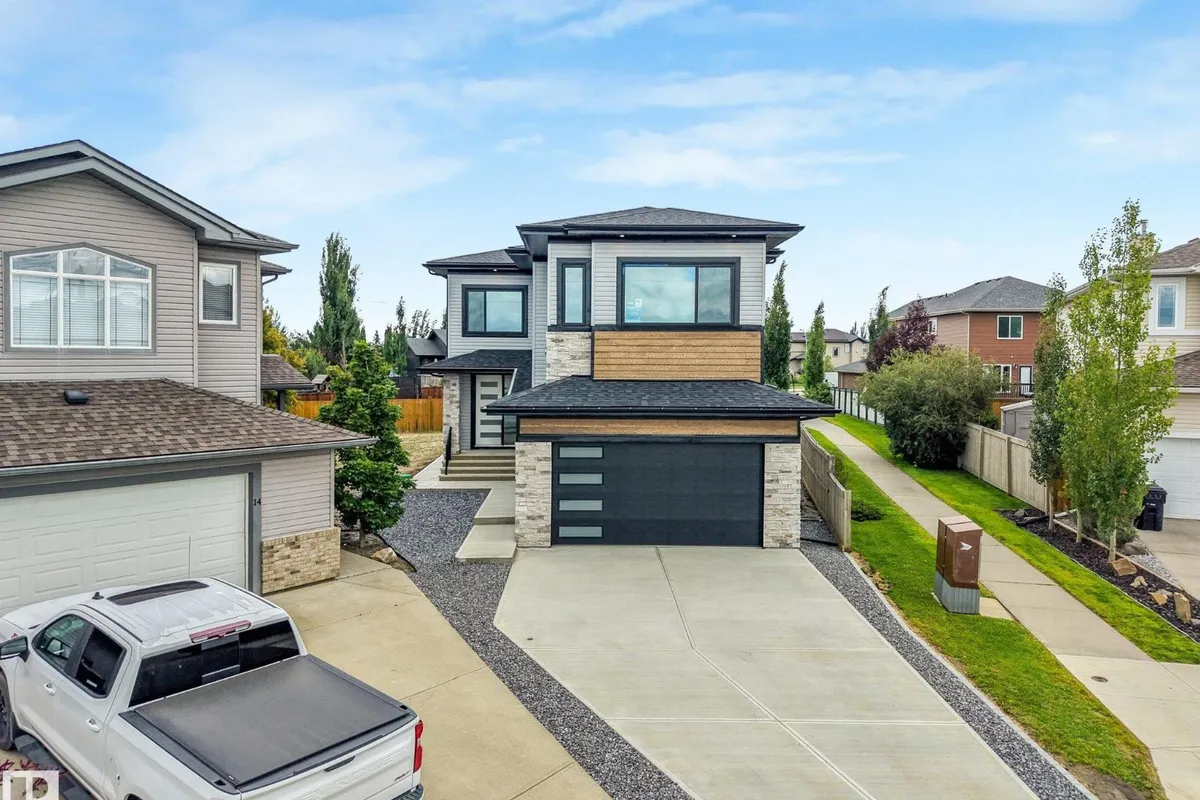 16 MIDDLETON CL exterior