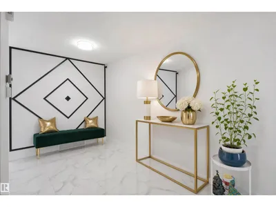 2027 13 AV NW photo 4