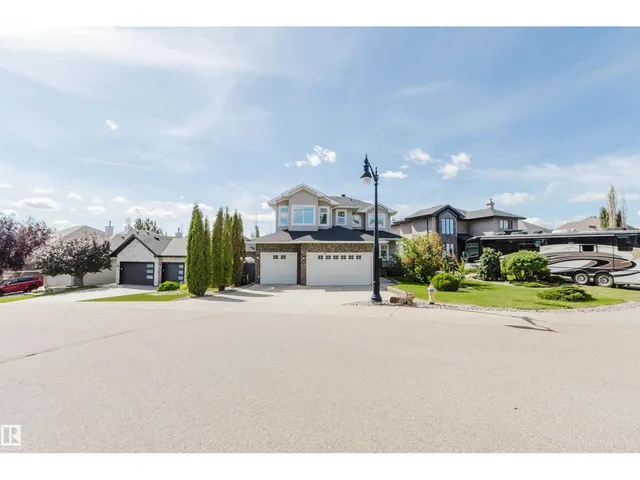 3412 MACNEIL LI NW, Edmonton