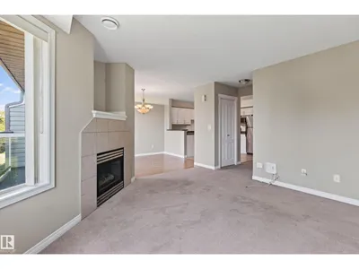 #3 2505 42 ST NW photo 21
