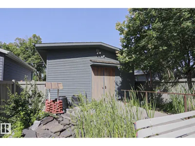 10814 125 ST NW NW photo 51