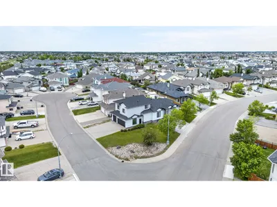 7304 164 AV NW photo 60