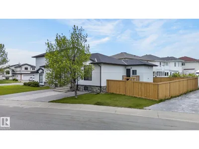 7304 164 AV NW photo 63