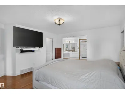 1251 SUMMERSIDE DR SW photo 44