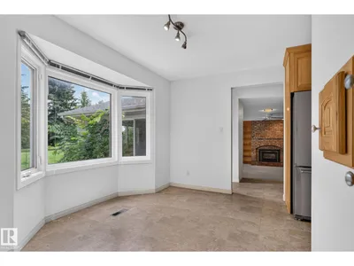 14703 58 AVE NW photo 12