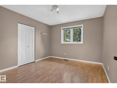 14703 58 AVE NW photo 28
