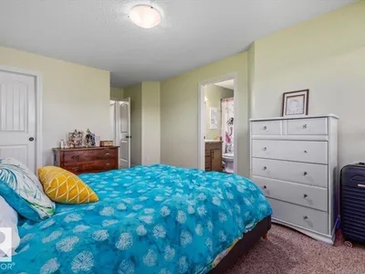 11506 17 AV SW photo 26