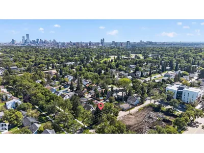13351 109A AV NW photo 28