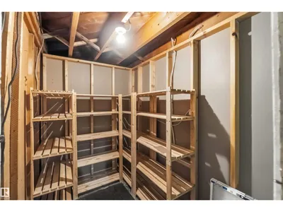 11710 94 Street NW photo 46