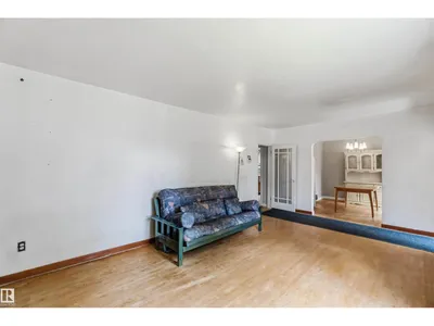 11710 94 Street NW photo 11