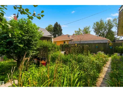 11710 94 Street NW photo 61